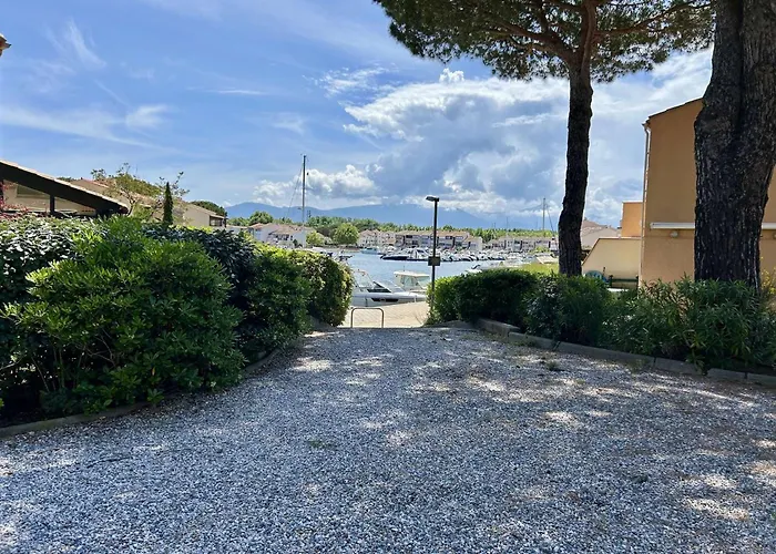 Petit Calme Avec Terrasse St Cyprien Sc070-107 *